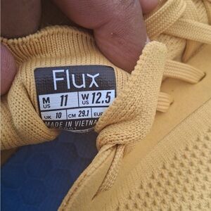 Flux Men's Yellow Sneakers